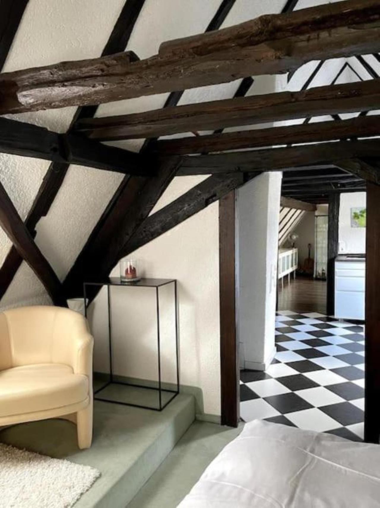 Ferienwohnung Im 'Schmoller - Hof' Neustadt an der Weinstrasse Exterior photo